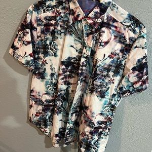 Fairly New Robert Graham Shirt